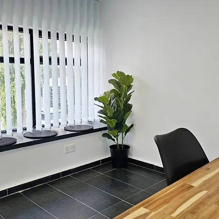 Phaedrus Living Mini Art House Kahlo Apartamento